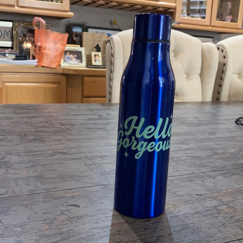 NWT Room Essentials Stainless Steel water bottle